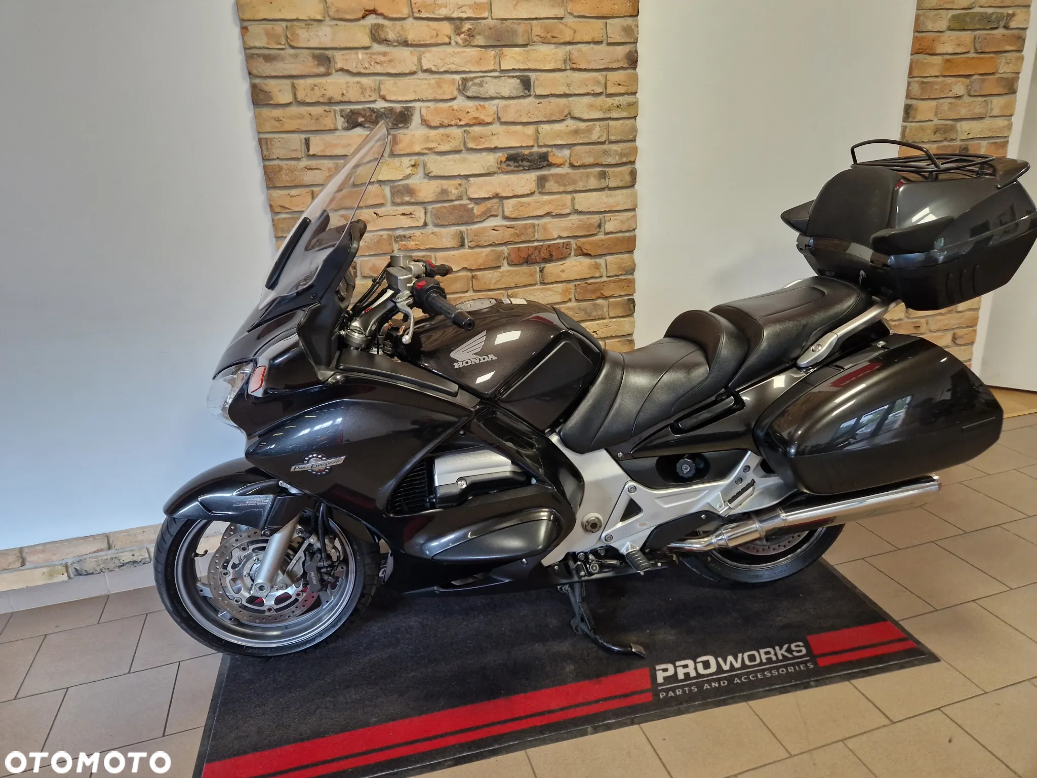 Honda ST - 2