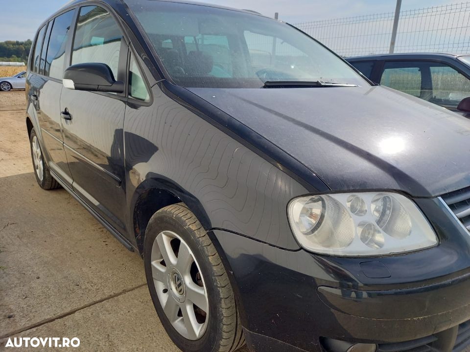 Dezmembrari Volkswagen touran 1.9 TDi DSG - 10