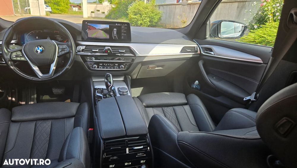 BMW Seria 5 520d AT MHEV - 28