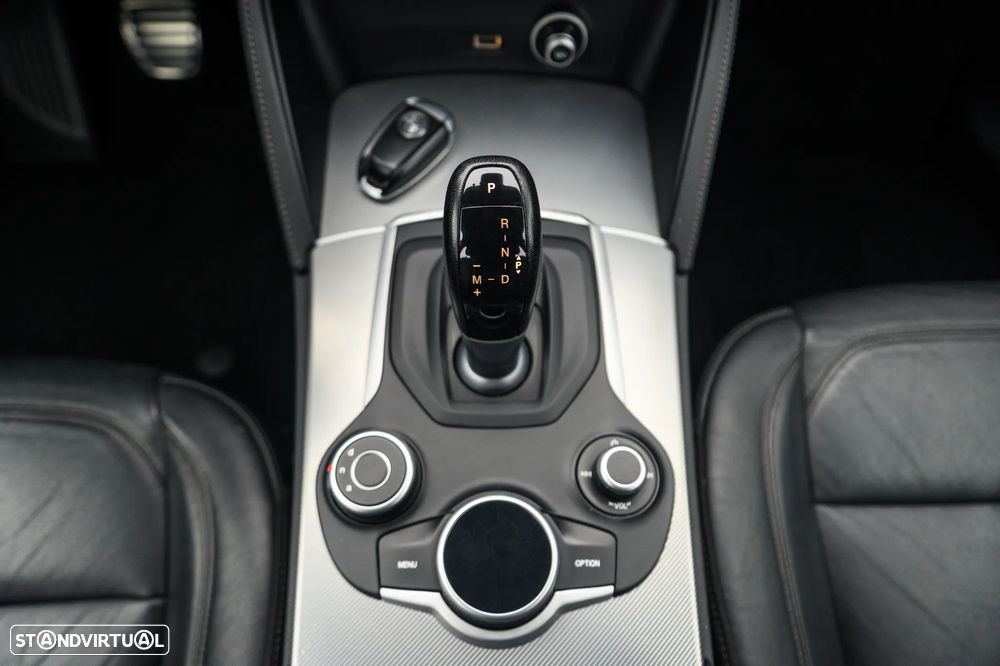 Alfa Romeo Stelvio 2.2 D Super AT8 Q4 - 51