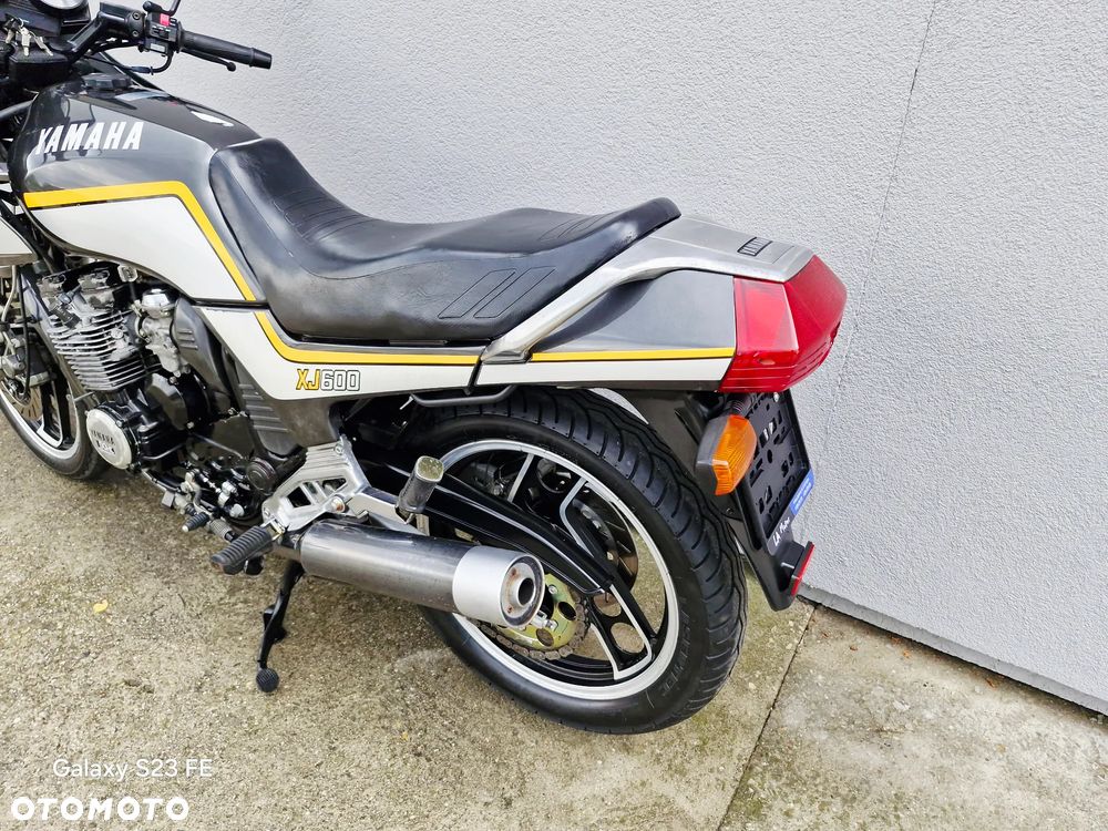 Yamaha XJ - 18