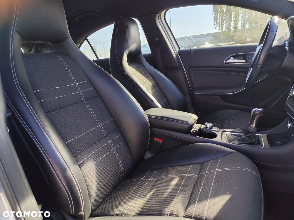 Mercedes-Benz Klasa A 180 (BlueEFFICIENCY) Style - 9
