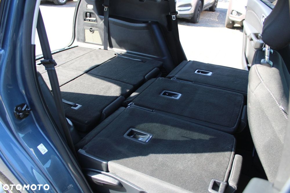 Ford S-Max - 26