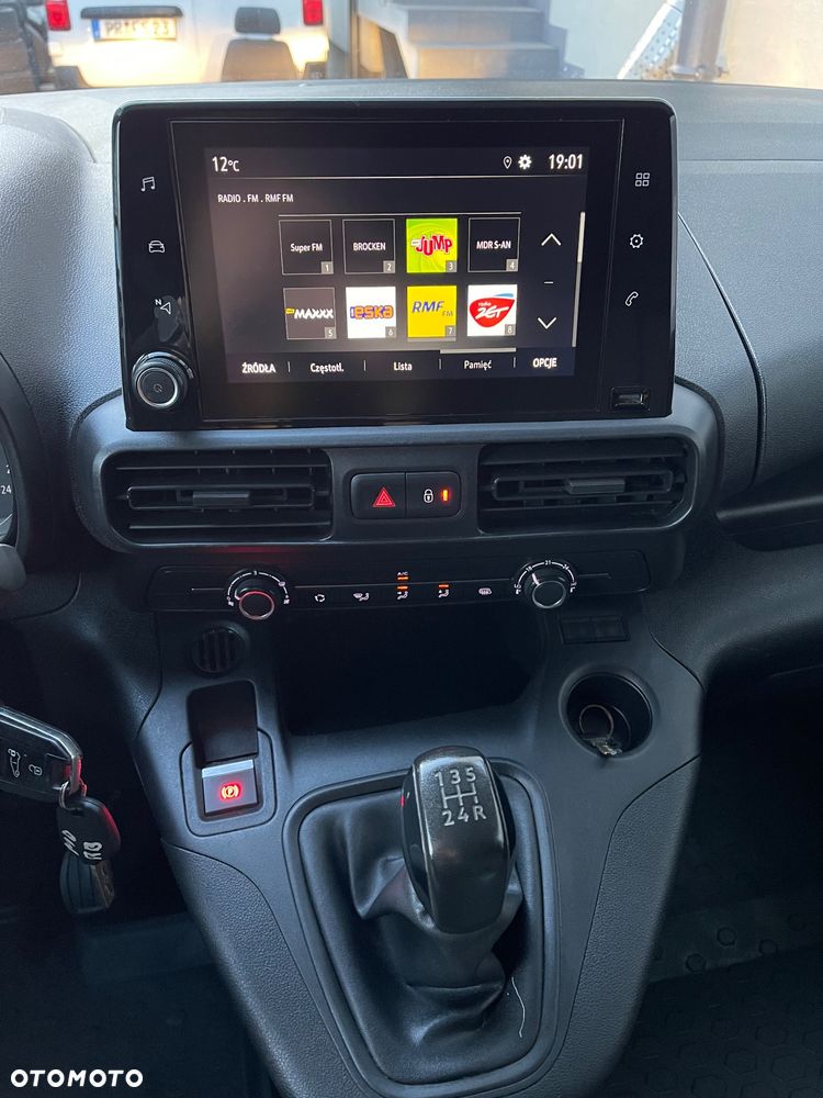 Opel Combo - 16