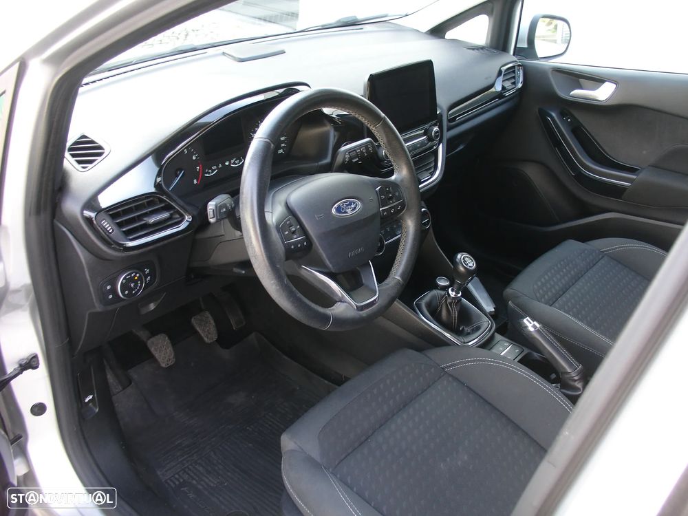 Ford Fiesta 1.0 EcoBoost Titanium - 9