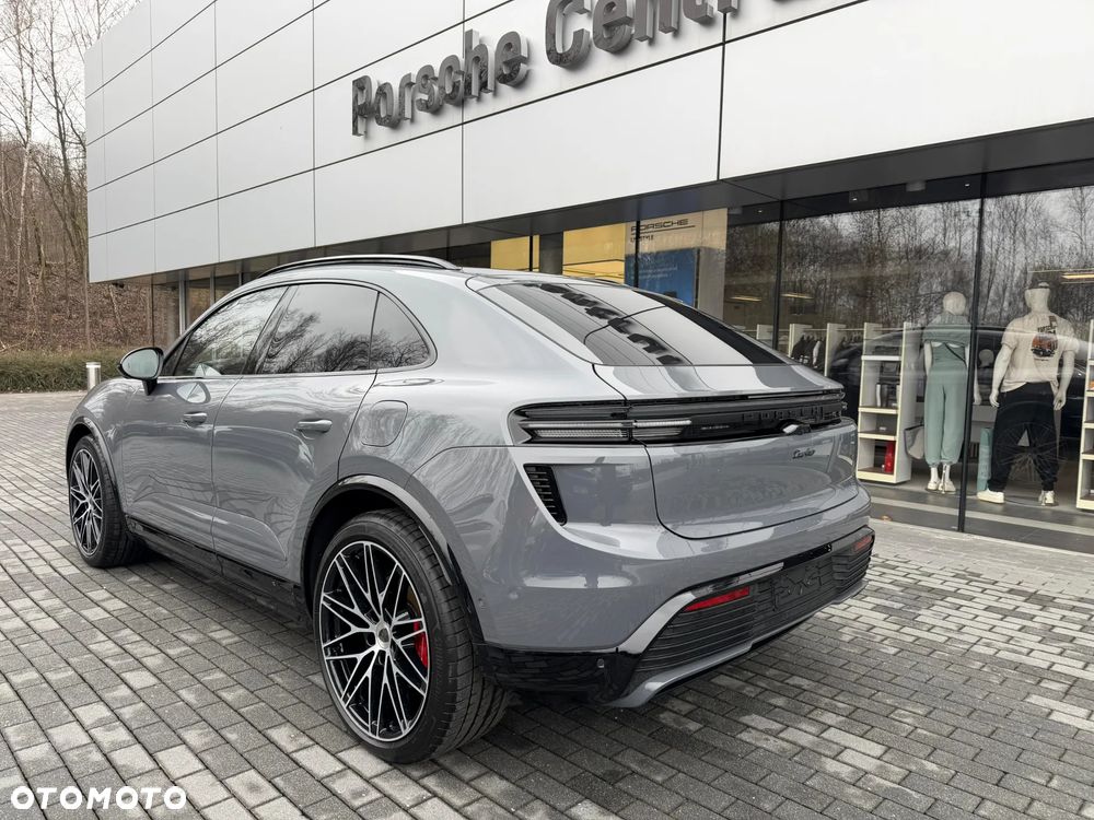 Porsche Macan - 5