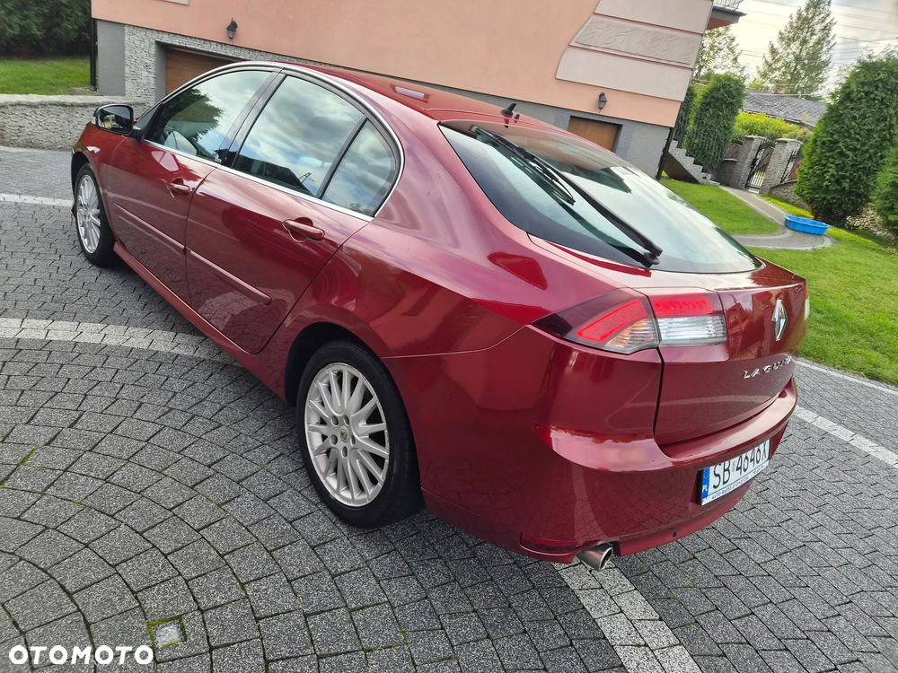 Renault Laguna dCi 150 FAP GT - 2