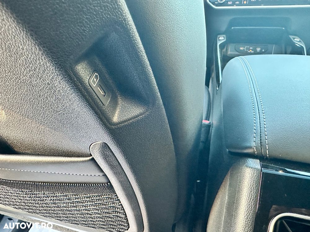 Kia Sorento 1.6 T-GDI HEV 6AT 4x2 7P Premium+ - 14