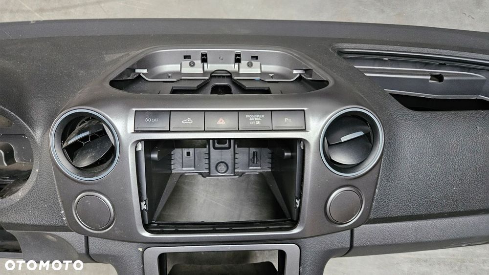 VW AMAROK KONSOLA DESKA ROZDZIELCZA KOKPIT PULPIT - 7