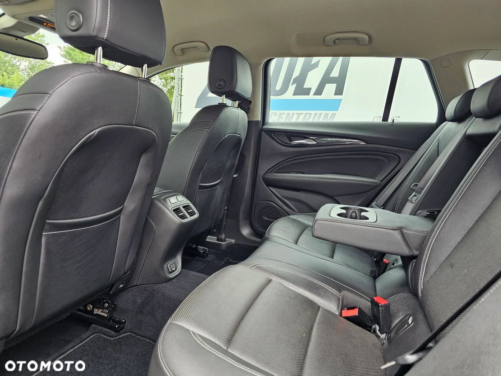 Opel Insignia 1.5 T Innovation S&S - 18