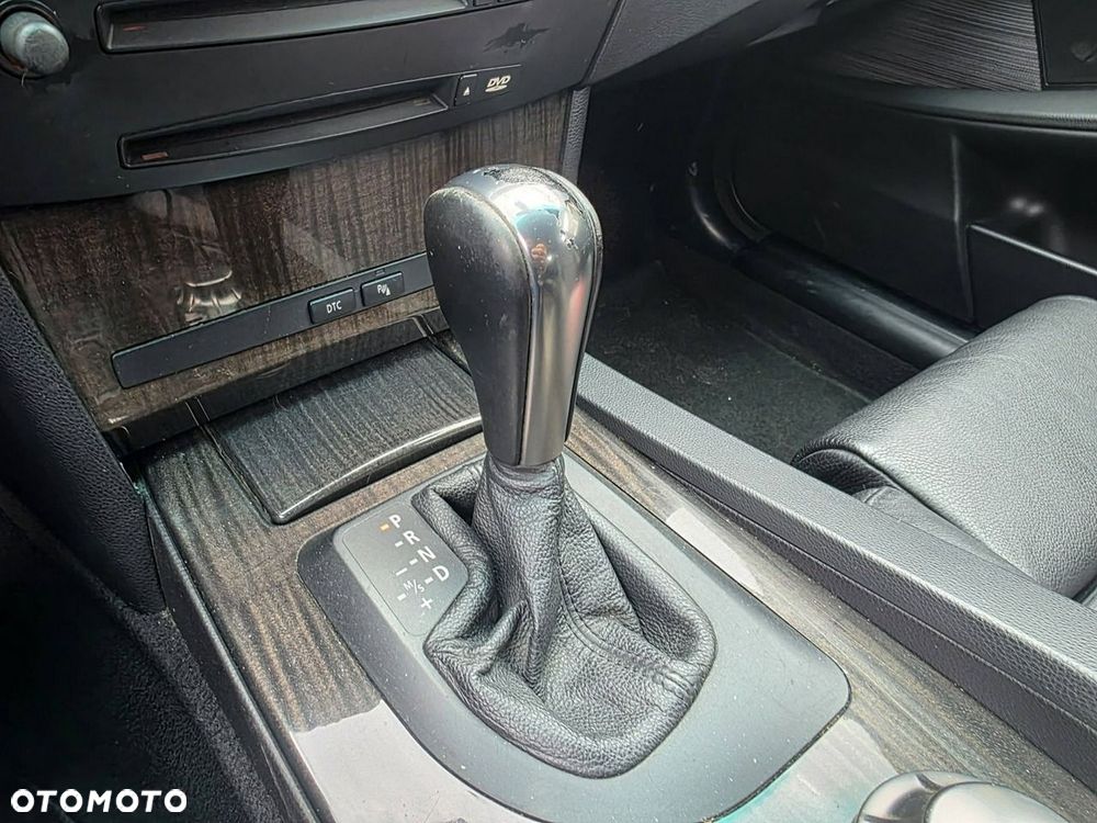 BMW Seria 5 - 22