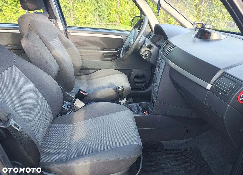 Opel Meriva 1.6 16V Easytronic Cosmo - 36