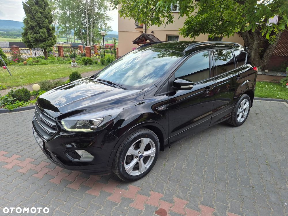 Ford Kuga 1.5 EcoBoost 2x4 ST-Line - 9