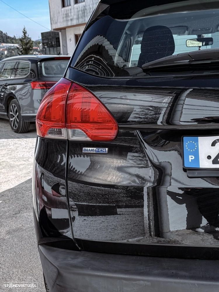 Peugeot 2008 1.6 BlueHDi Active - 11