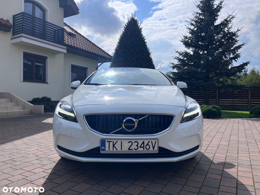 Volvo V40 D2 Drive-E Momentum - 30