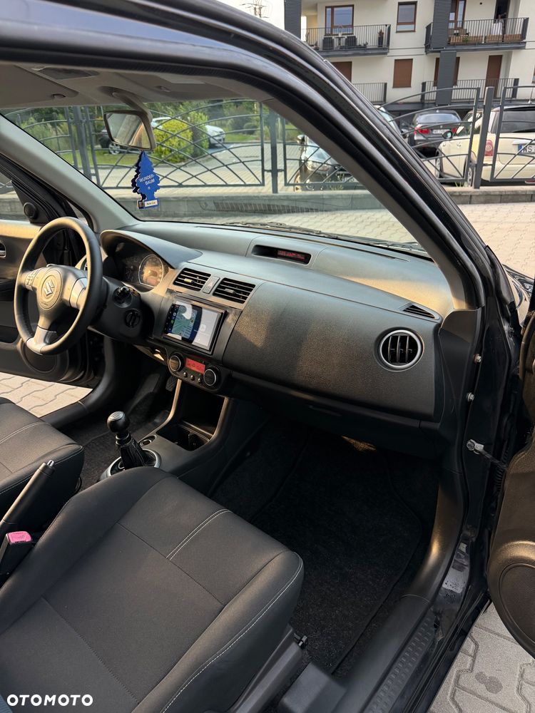 Suzuki Swift 1.3 GLX / Comfort - 17