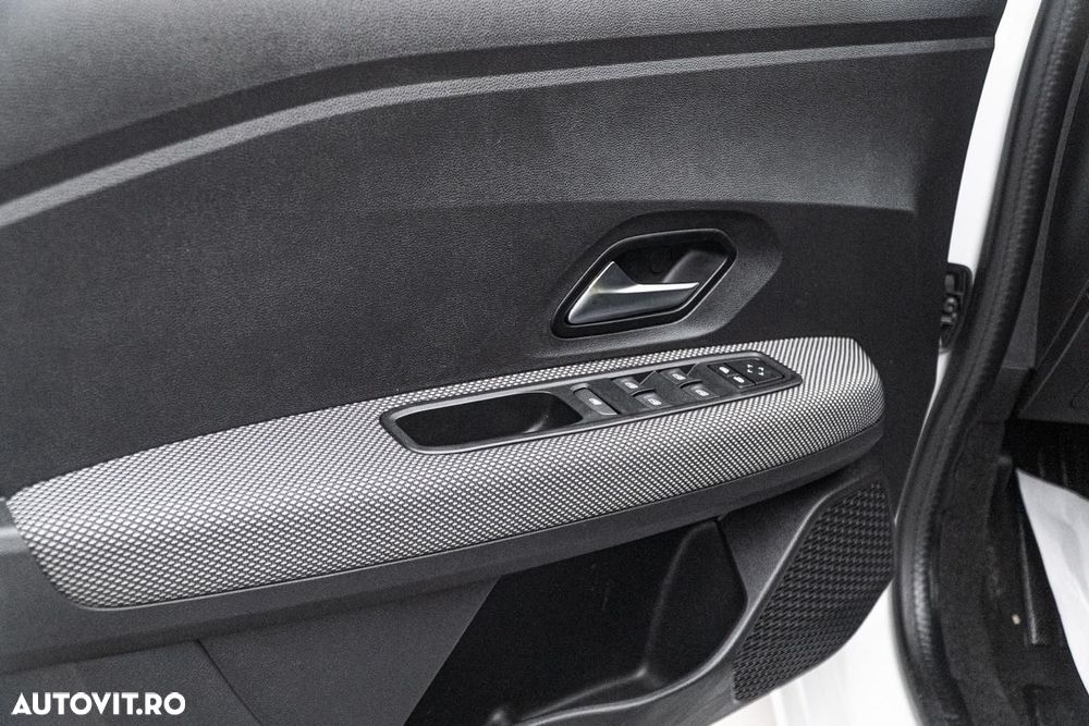 Dacia Logan TCe 90 MT6 Prestige - 25