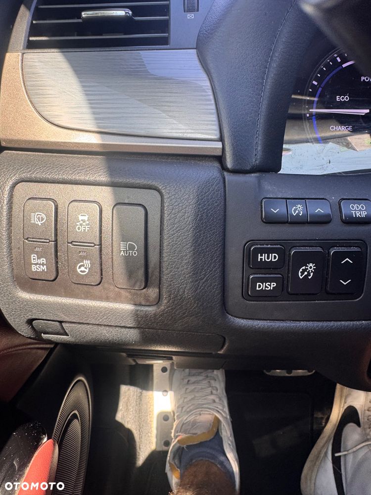 Lexus GS - 15
