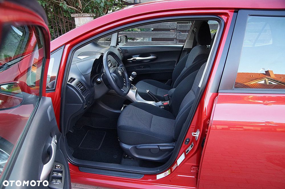 Toyota Auris 1.6 Edition - 15