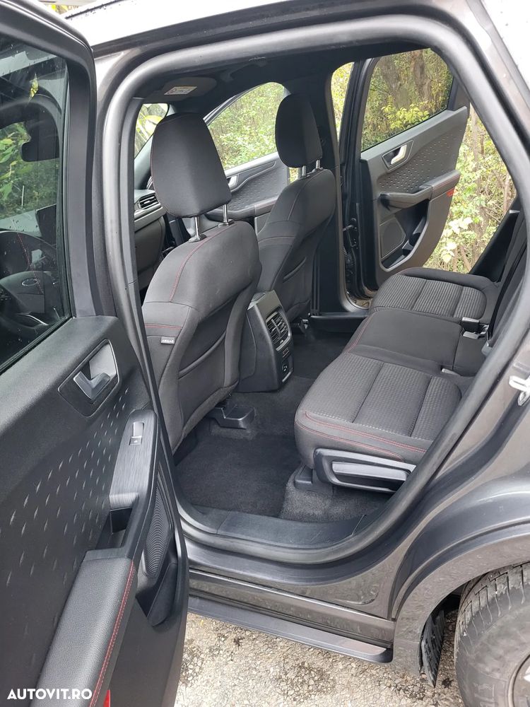 Ford Kuga 2.0 EcoBlue mHEV FWD ST Line - 14