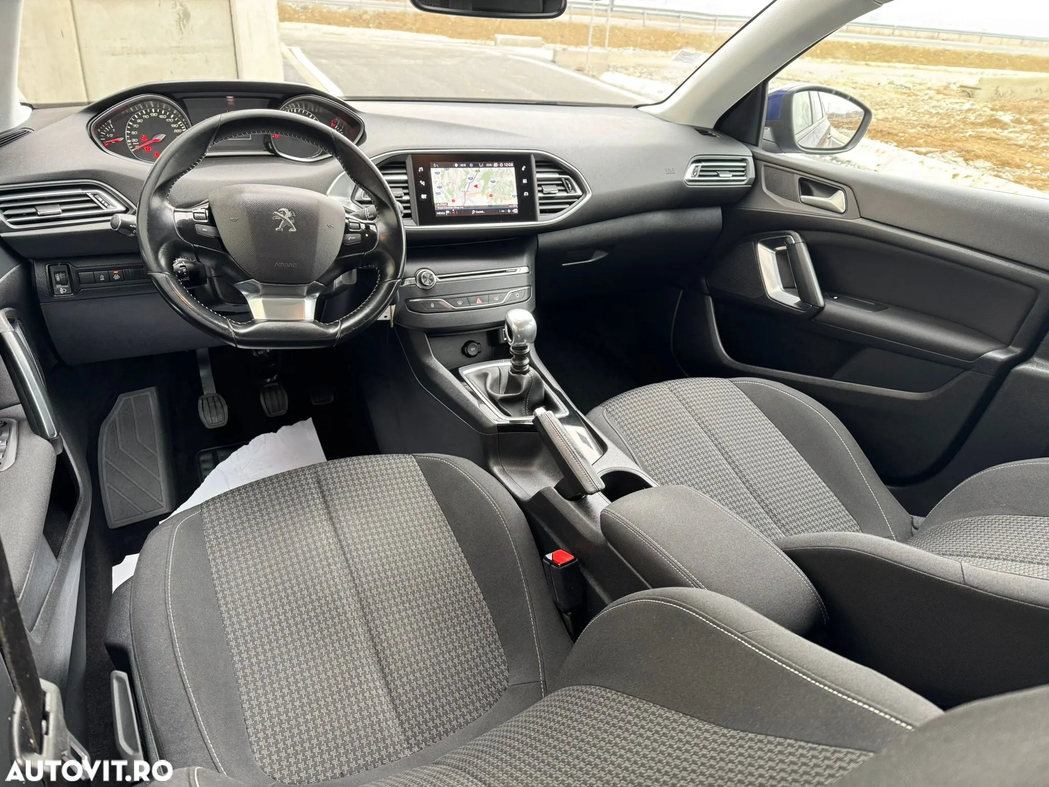 Peugeot 308 SW BlueHDi 100 Stop & Start Active Pack - 13