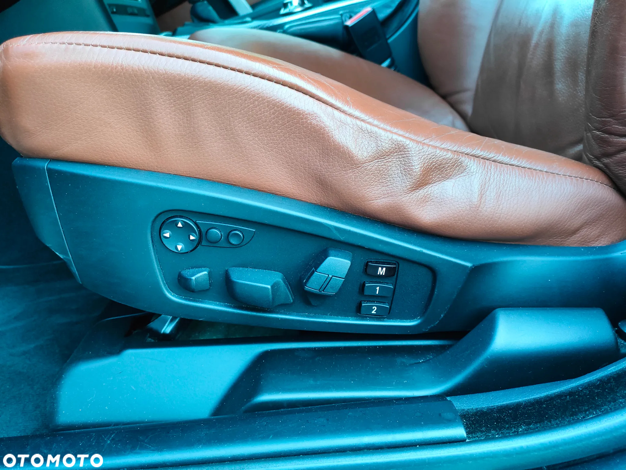 BMW Seria 5 530i Touring - 16