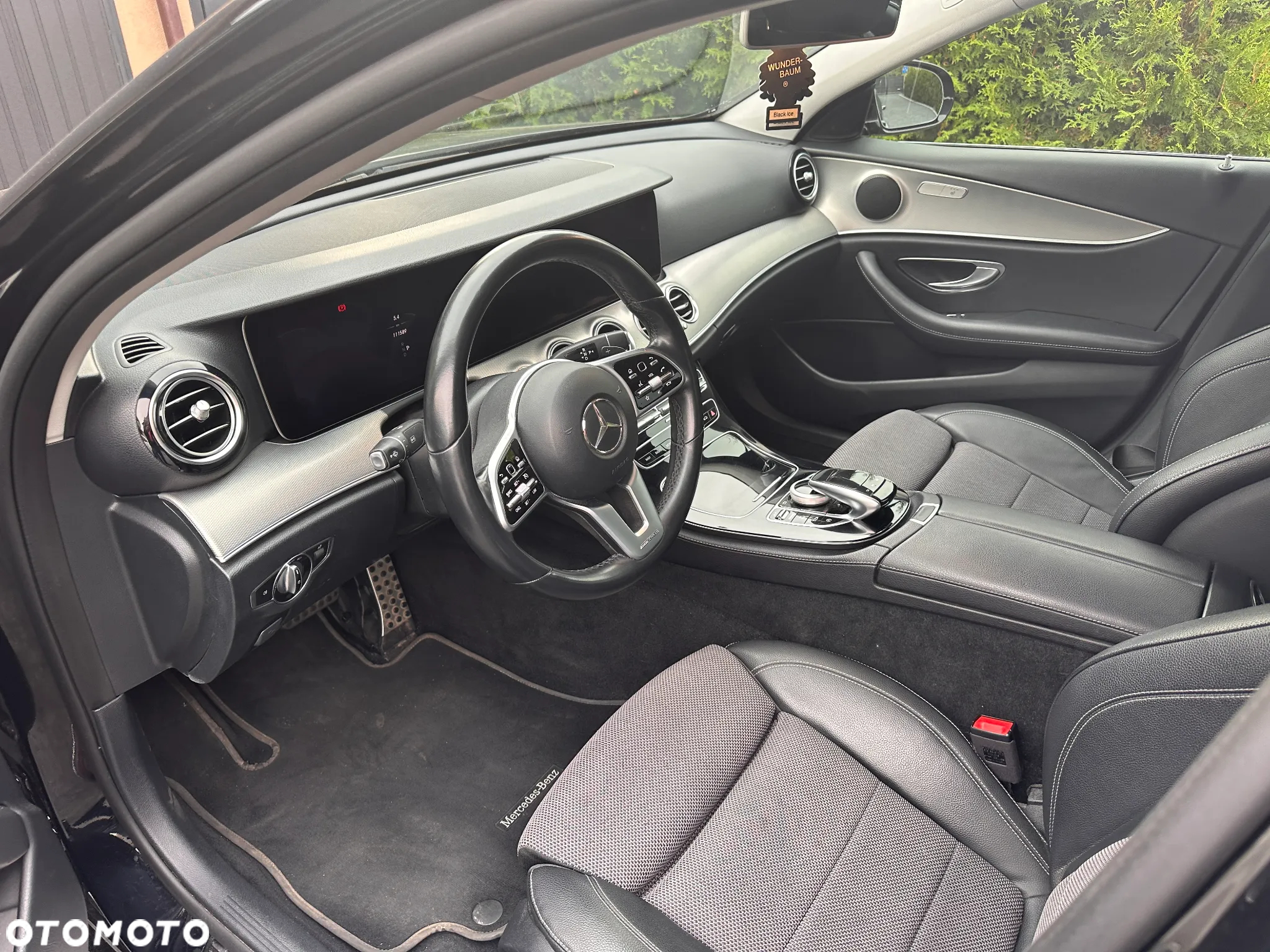 Mercedes-Benz Klasa E 220 d Business Edition 9G-TRONIC - 7