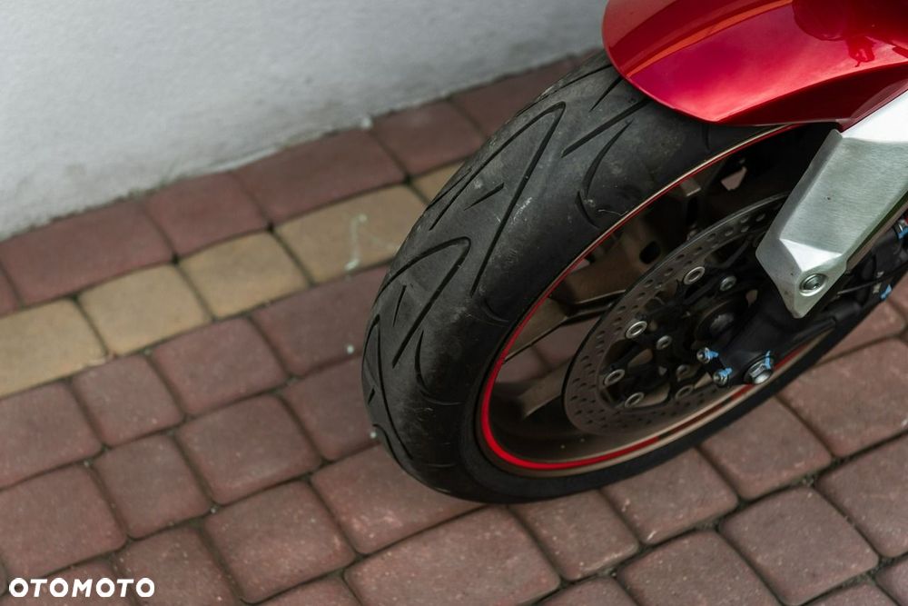 Honda CB - 8