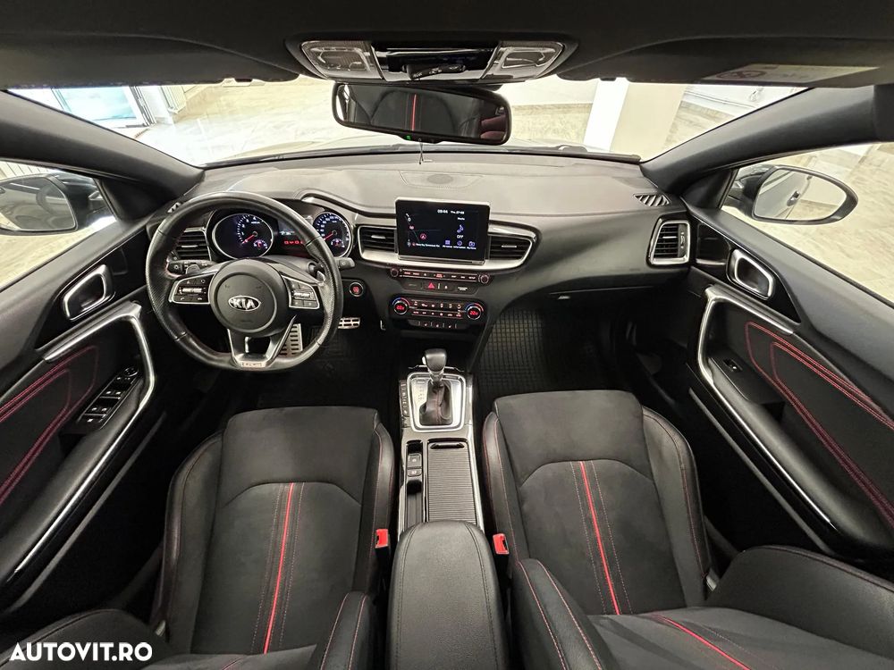 Kia Ceed 1.6 T-GDI 7DCT GT - 22