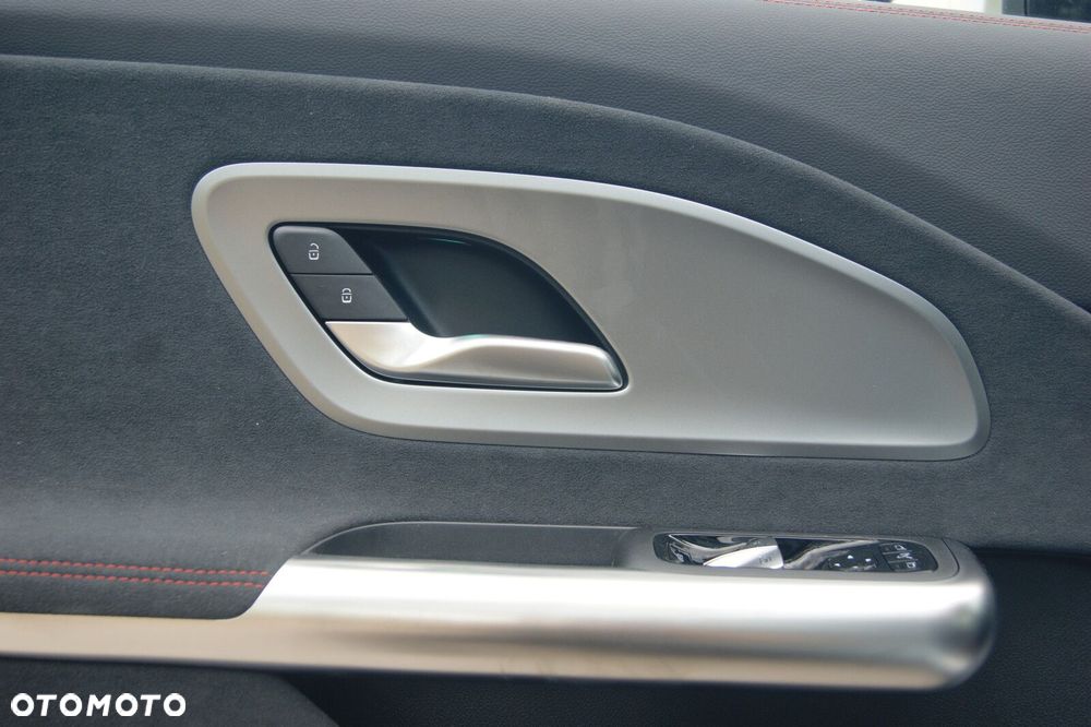 Mercedes-Benz CLA - 14