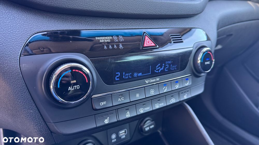 Hyundai Tucson blue 1.7 CRDi 2WD Style - 34