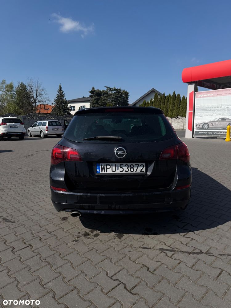 Opel Astra 2.0 CDTI Cosmo - 3