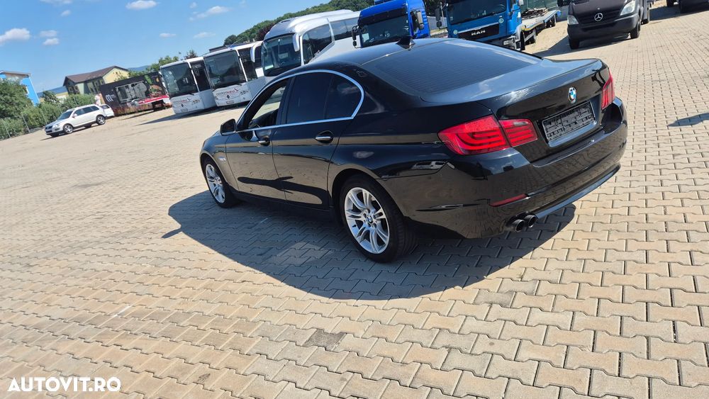 BMW Seria 5 520d - 9
