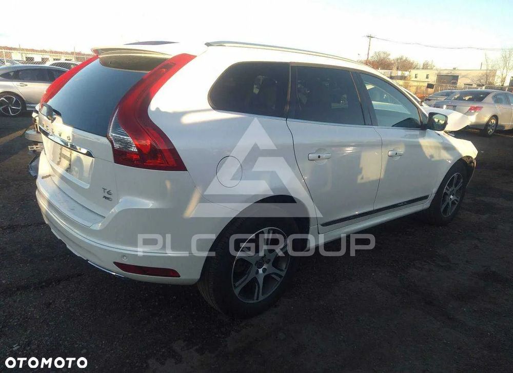 Volvo XC 60 T6 AWD Momentum - 15