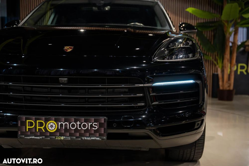 Porsche Cayenne Coupe - 9