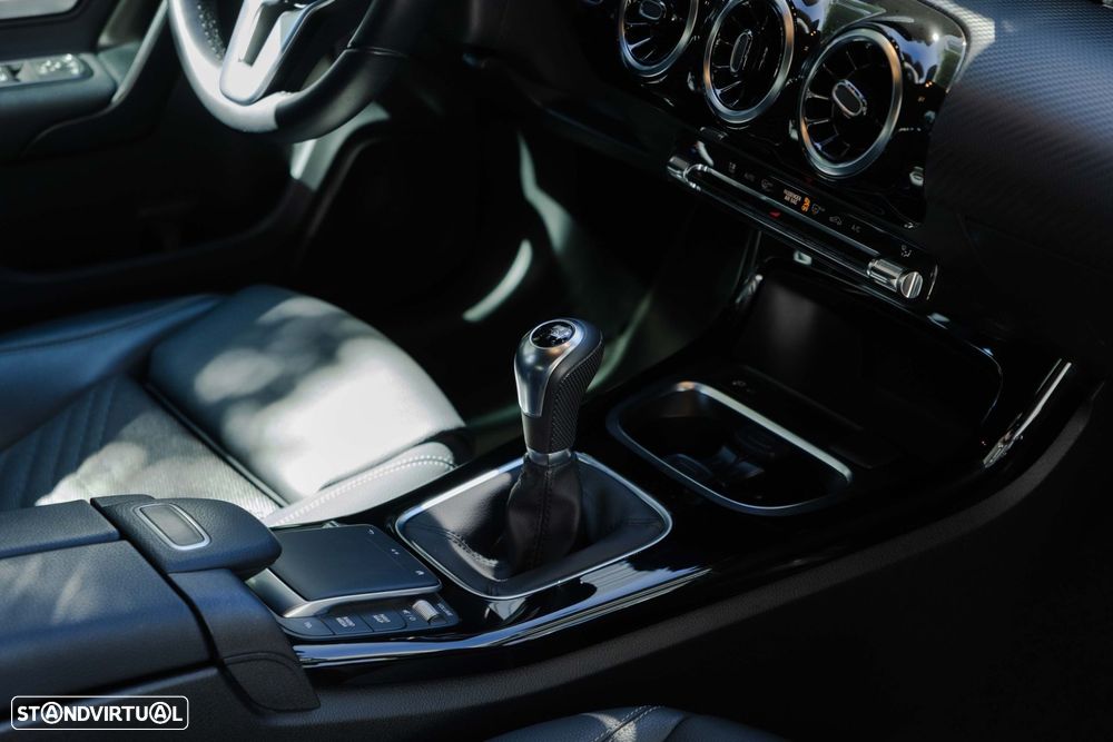 Mercedes-Benz A 180 - 29