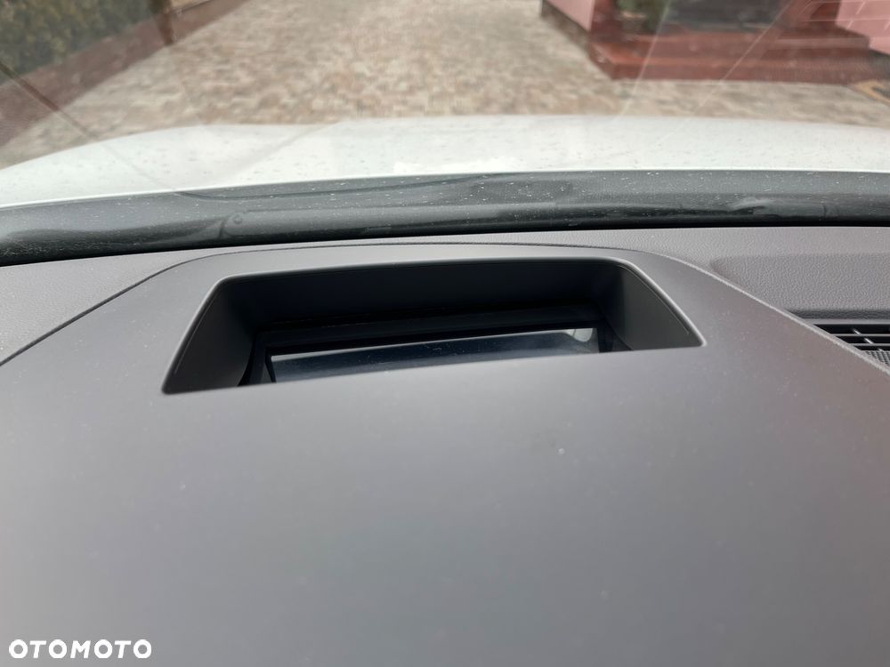 Volkswagen Golf - 14