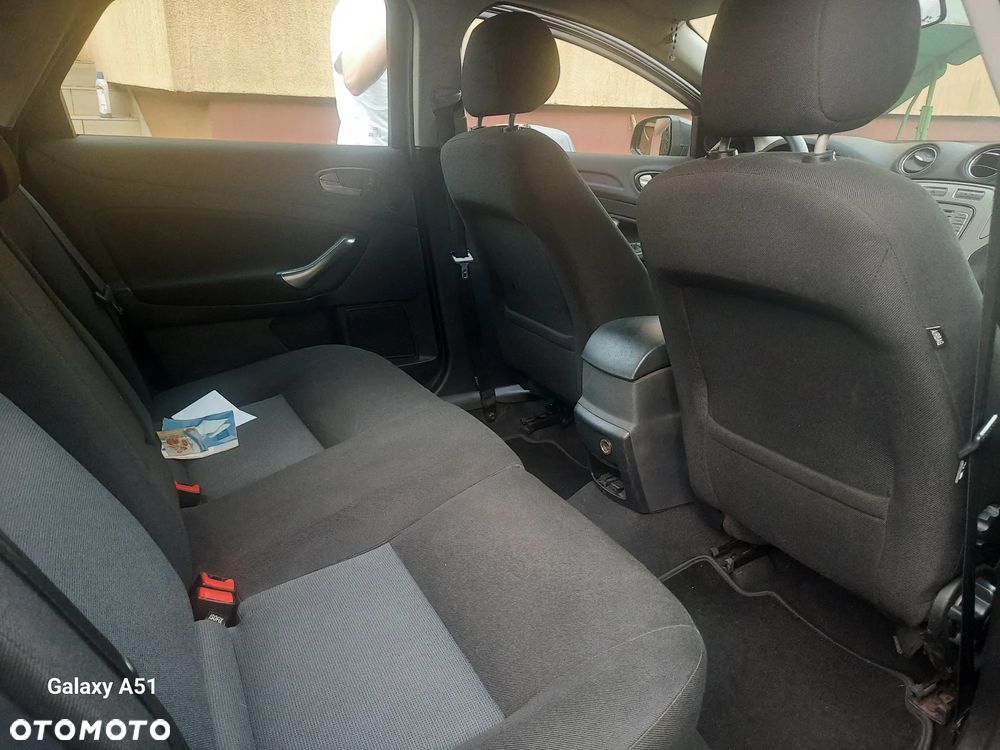Ford Mondeo 2.0 TDCi Trend - 3