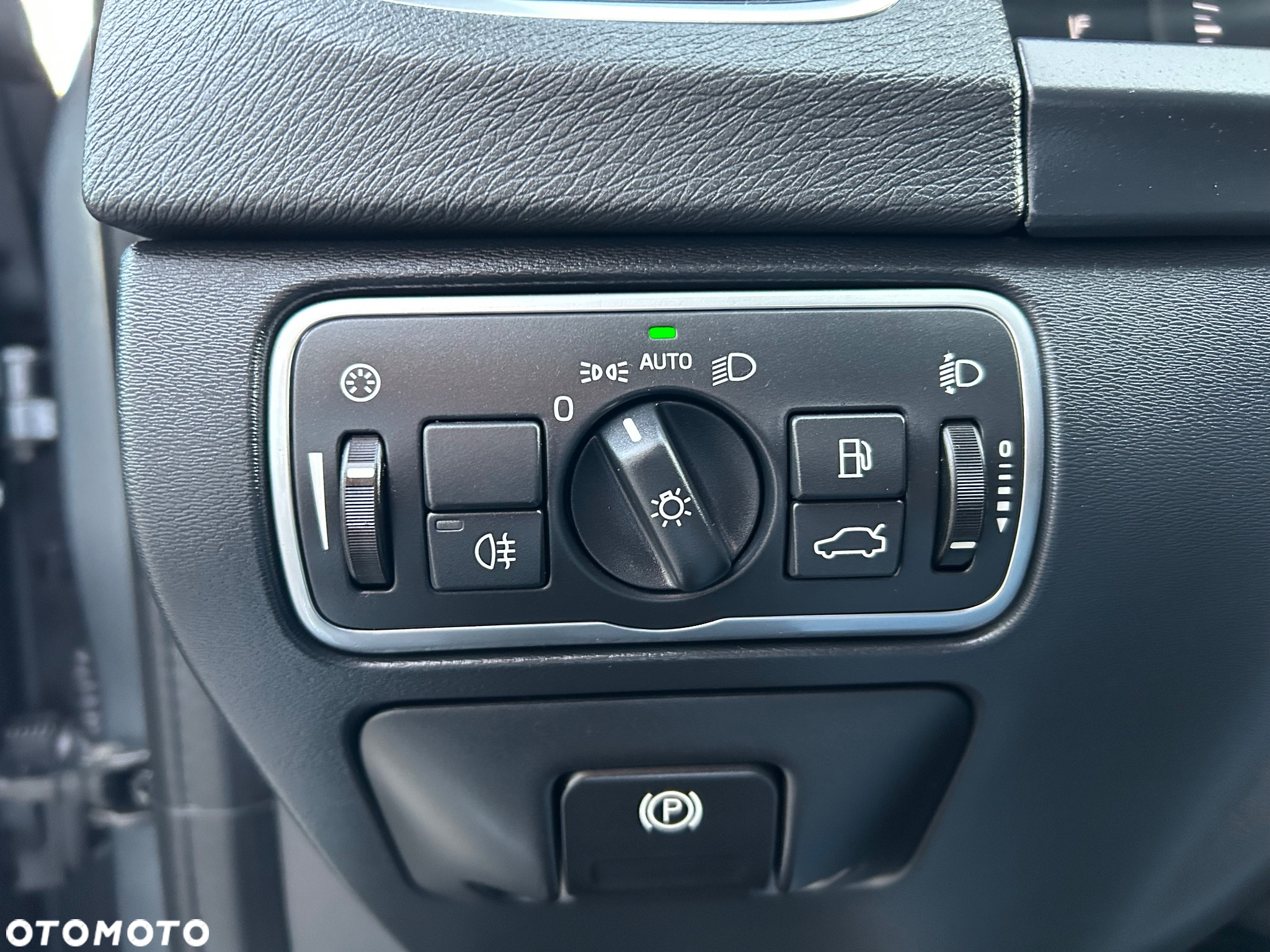 Volvo V60 D2 Drive-E Dynamic Edition (Momentum) - 31