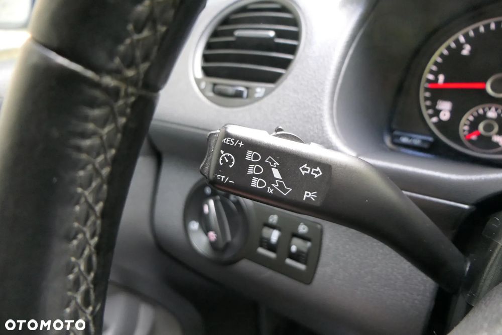 Volkswagen Caddy 1.6 (7-Si.) Edition 30 - 25