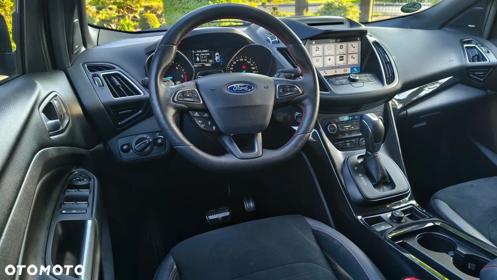 Ford Kuga 2.0 TDCi AWD ST-Line - 13