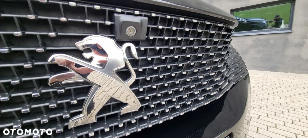 Peugeot 3008 1.6 PureTech Hybrid PHEV GT Pack S&S EAT8 - 28