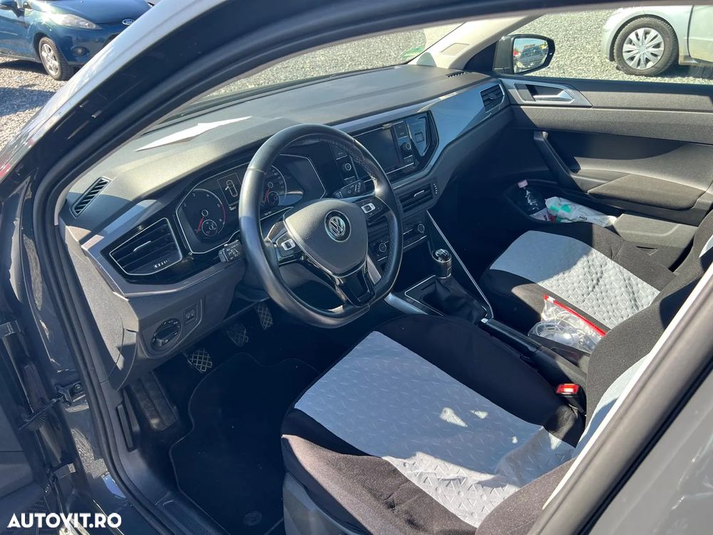 Volkswagen Polo 1.6 TDI Comfortline - 8