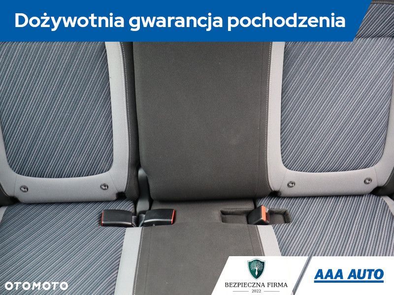 Opel Crossland X - 12