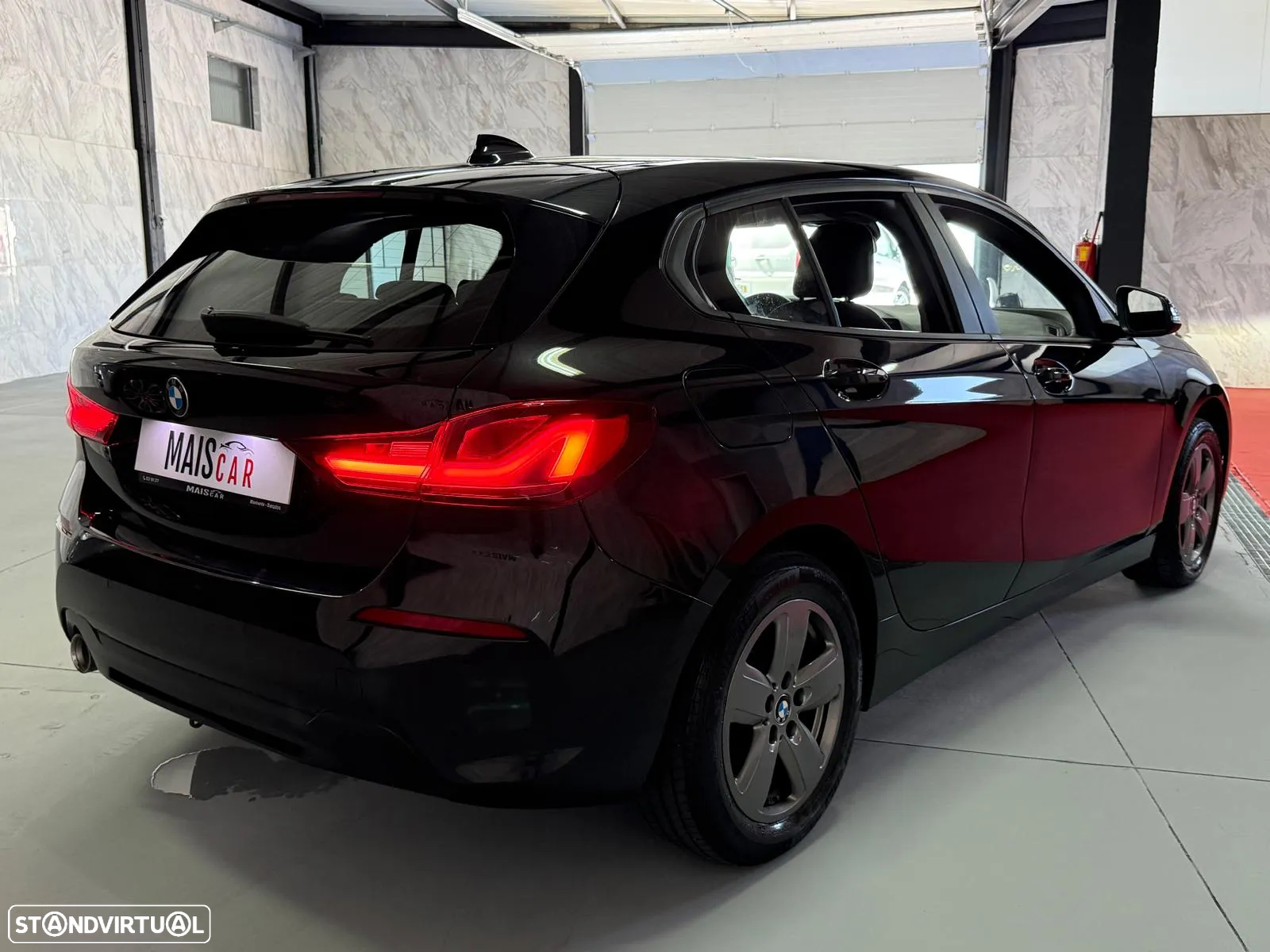 BMW 116 d Advantage Auto - 3