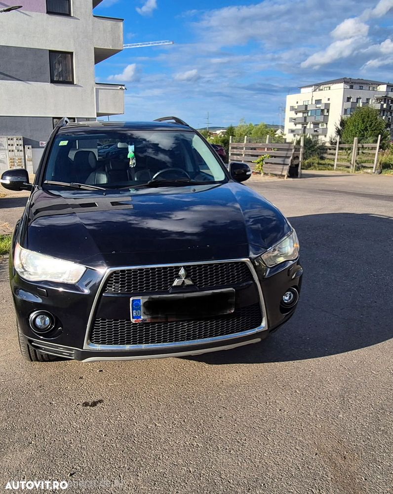 Mitsubishi Outlander 2.2 DI-D 4WD TC-SST Intense+ A05 - 1