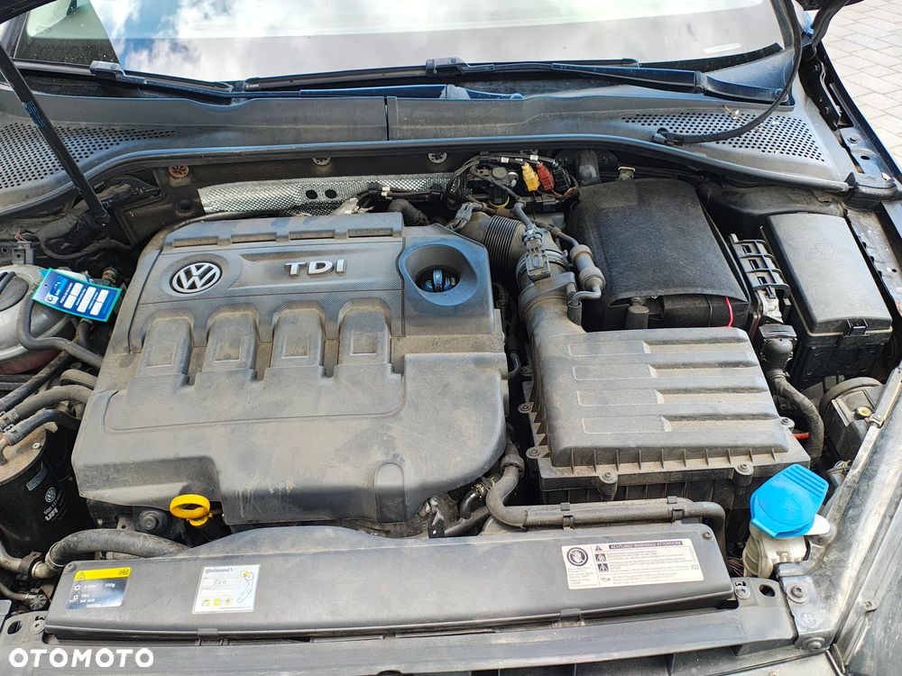 Volkswagen Golf 1.6 TDI BlueMotion Trendline - 36