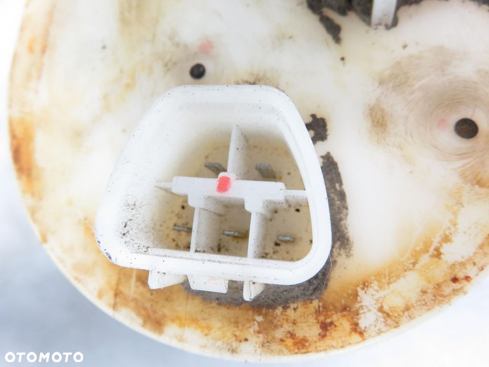 POMPA PALIWA HYUNDAI MATRIX 1.6  3111017000 - 3