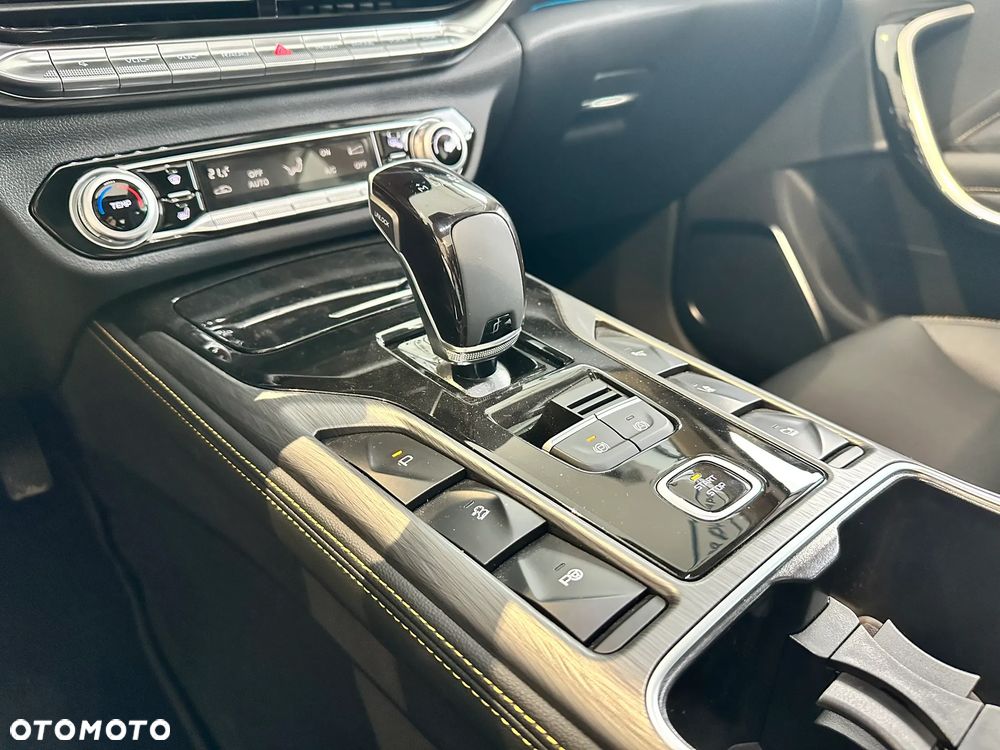 Bestune T77 1.5T Elegance DCT - 27