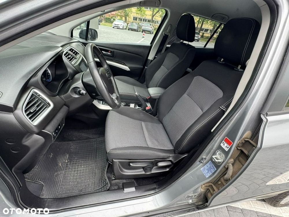 Suzuki SX4 S-Cross - 24